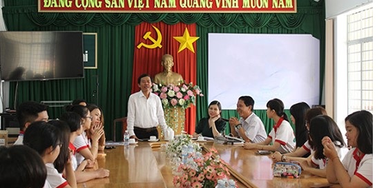 THAM QUAN THỰC TẾ CƠ QUAN BÁO CHÍ