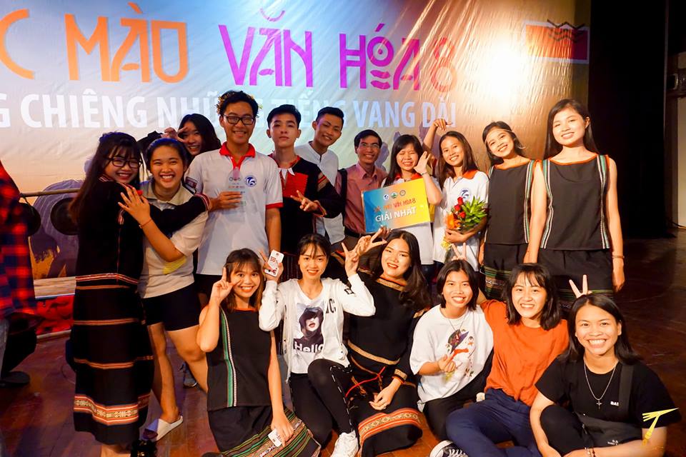 SINH VIÊN TRUYỀN THÔNG GIÀNH GIẢI NHẤT CUỘC THI SẮC MÀU VĂN HÓA 
